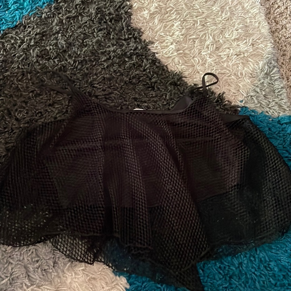 Black mesh tank